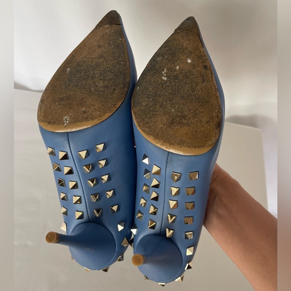Authentic Valentino Garavani Blue leather Rockstud heels size 40 - Picture 11 of 16